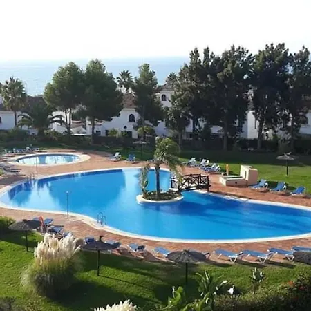 Apartment Beautiful In Duquesa Suites And Gardens *