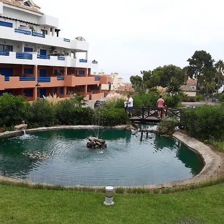 Apartment Beautiful In Duquesa Suites And Gardens *